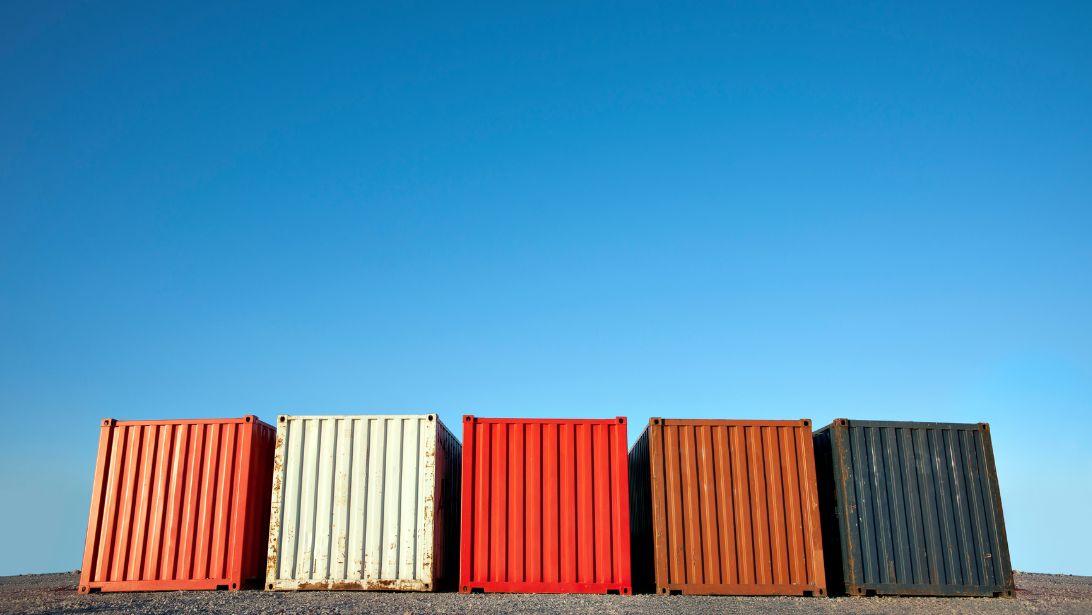 What Are the Advantages of Owning Shipping Containers