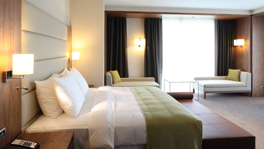 Top Reasons Guests Aren’t Booking Rooms at Your Hotel