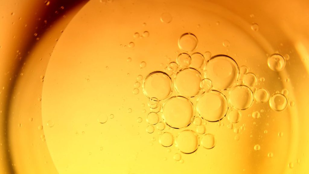 How To Choose the Right Hydraulic Oil for Your System