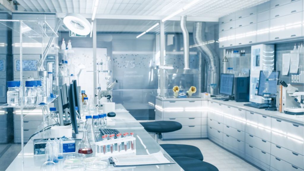 Top 3 Laboratory Maintenance and Cleaning Tips