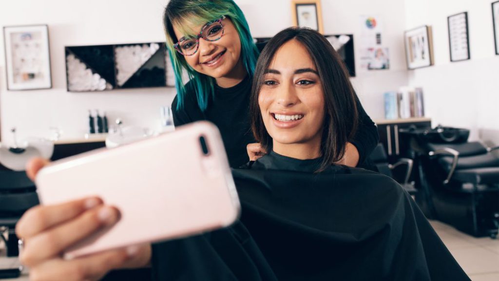 Tips and Tricks To Boost Your Salon’s Social Media Presence
