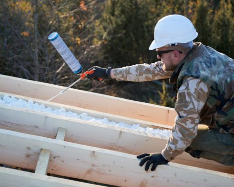 5 Reasons Why Your Building Needs Spray Foam Roofing