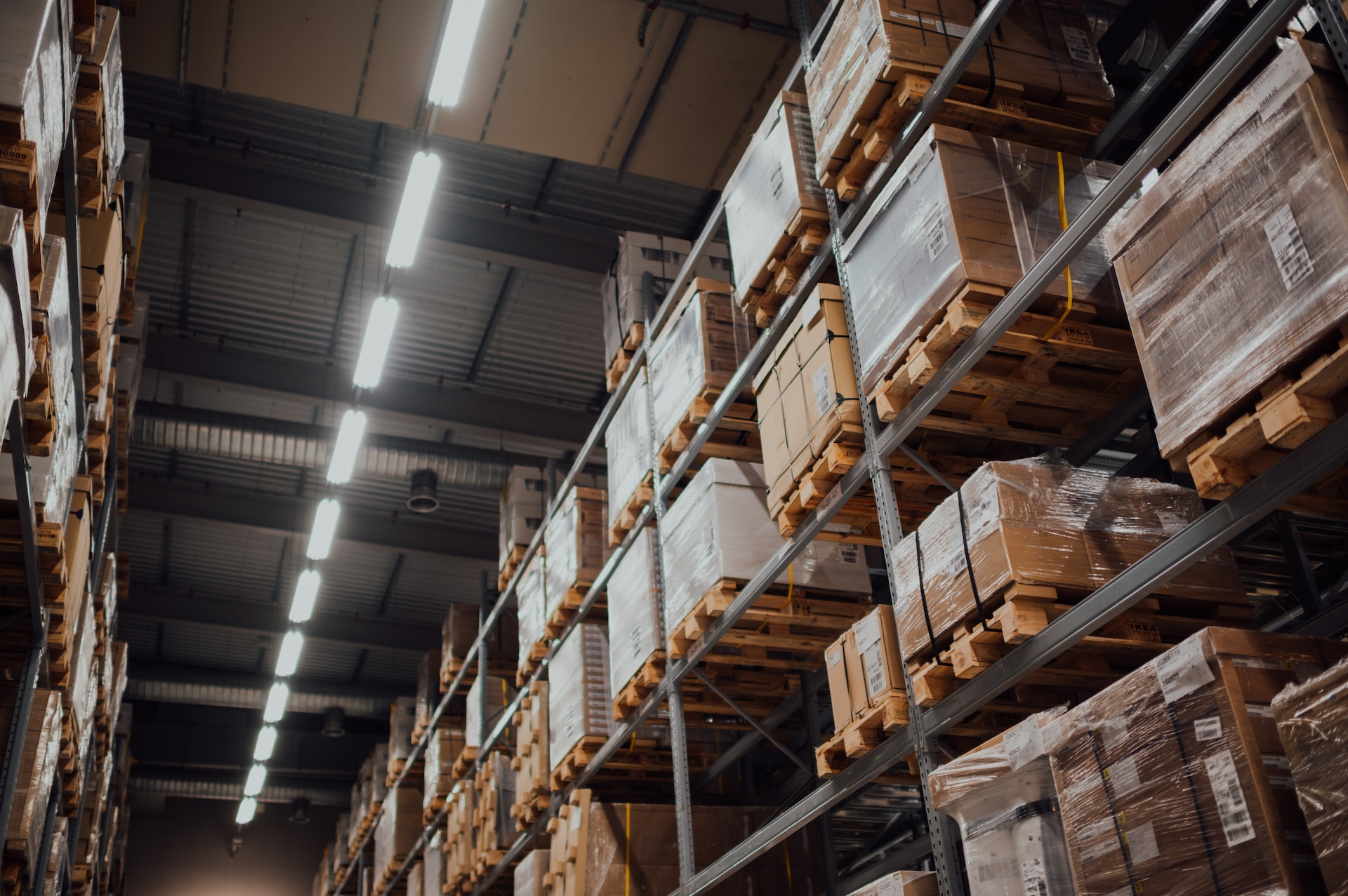 How to Start a Warehouse Business