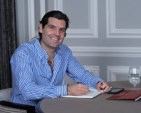 How Alejandro Betancourt Revolutionized Hawkers and Redefined Eyewear Innovation