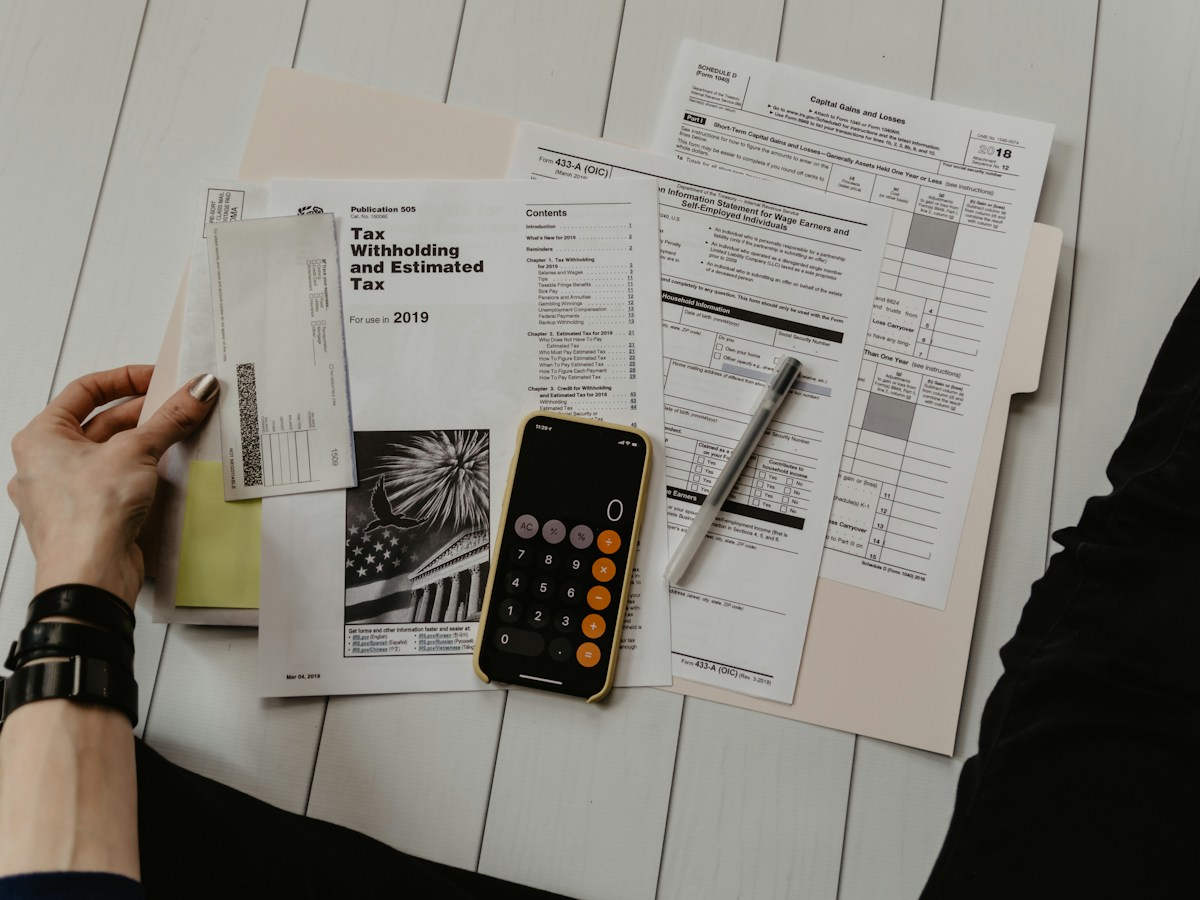 US startup visa 2026 — O-1 visa extraordinary ability EB-1 International Entrepreneur Rule IER how to apply USCIS startup founder non-US immigration
